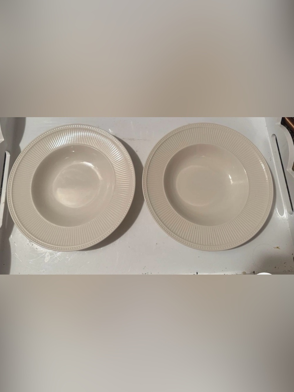 2 WEDGWOOD WINDSOR DOTS China Rim Cereal Bowls 9" Ivory ENGLAND